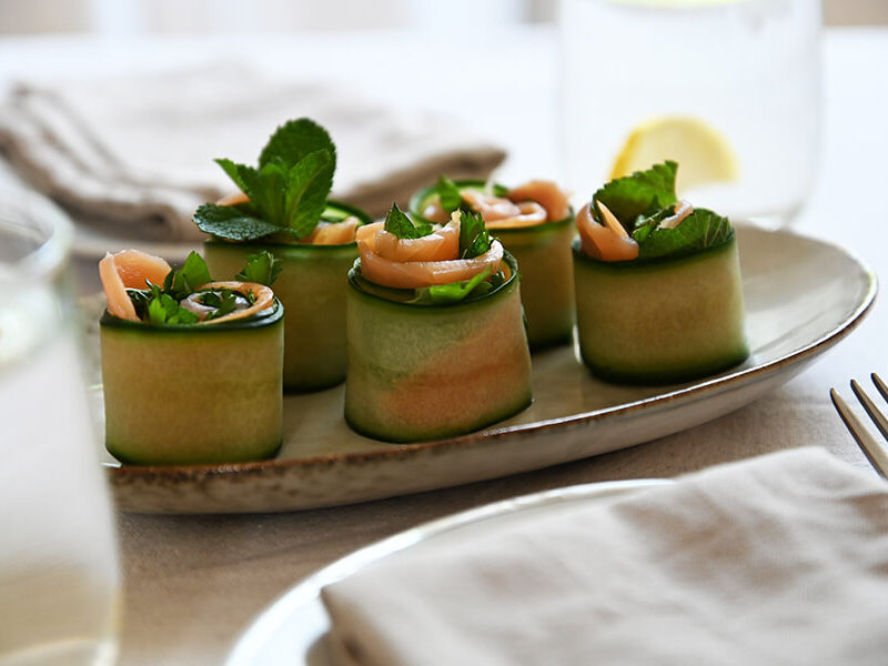 Zalmmousse met Zoetzure Komkommer