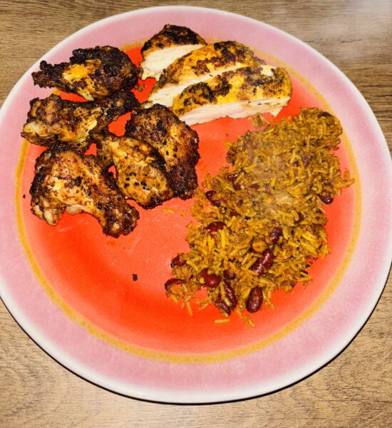 Caribische Rijst met Kipfilet & Borrelhapjes