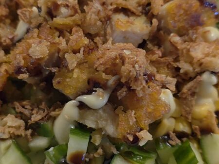 Sushi Bowl met Krokante Kip