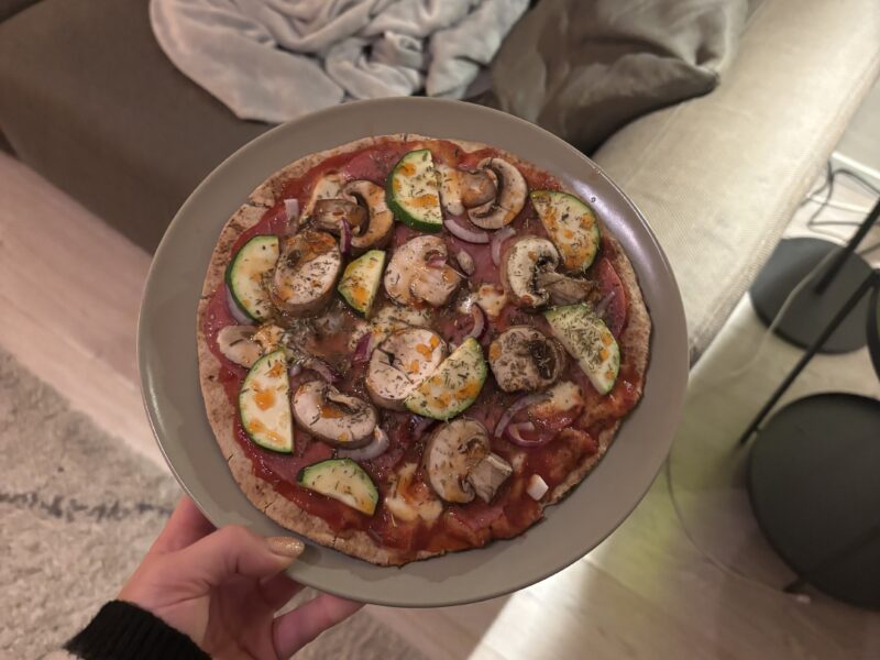 Spicy honey salami pizza
