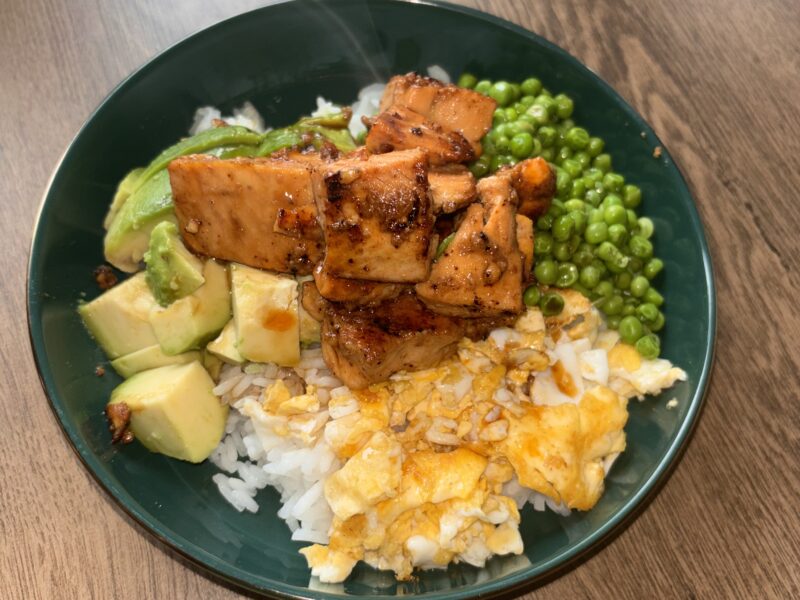 Rijstbowl met zalm