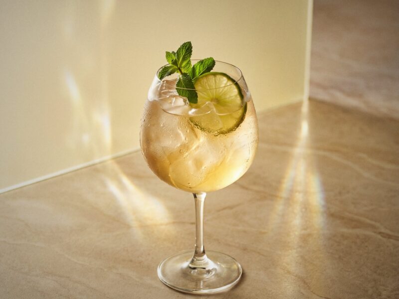 Banana Spritz cocktail