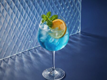 Blue 1575 Spritz cocktail
