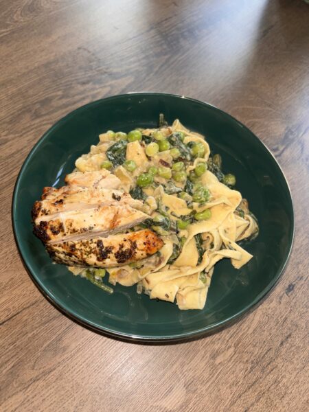 Pasta met citrusroomsaus