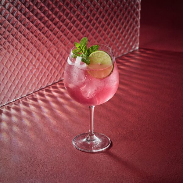 Raspberry Spritz cocktail