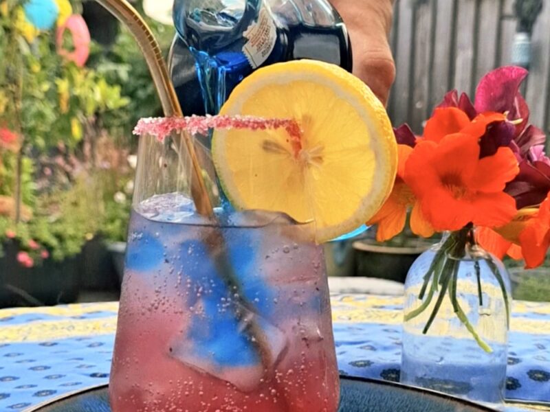 Bramencocktail met Blue Curaçao