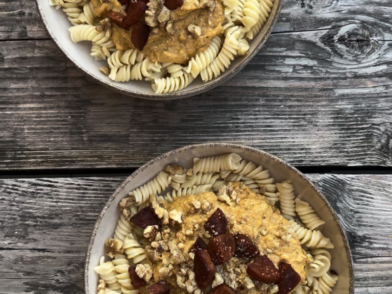 Romige Pasta met Geroosterde Pompoen en Chorizo
