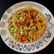 Noodles met spitskool